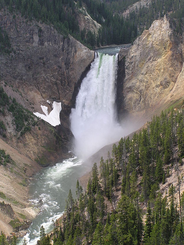 Yellowstone.JPG