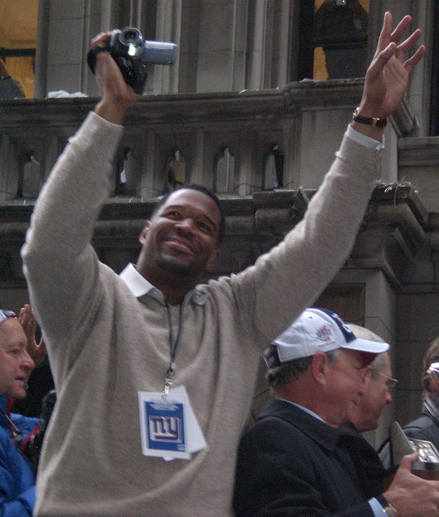Michael_Strahan.jpg