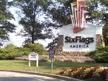 Six_Flags_America.jpg