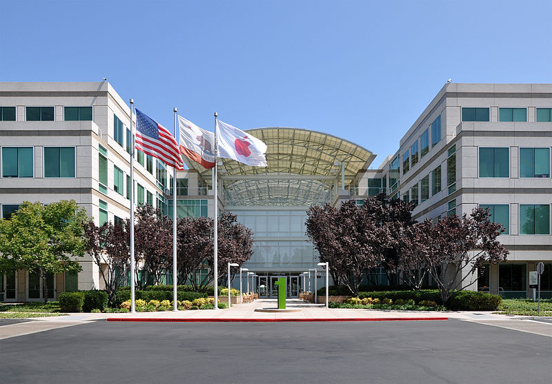 Apple.jpg
