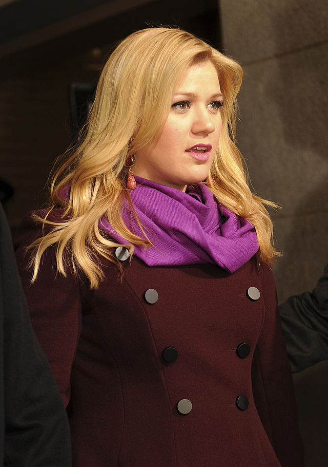 Kelly_Clarkson.jpg