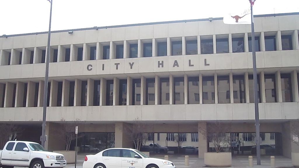 Fort_Worth_city_hall.jpg