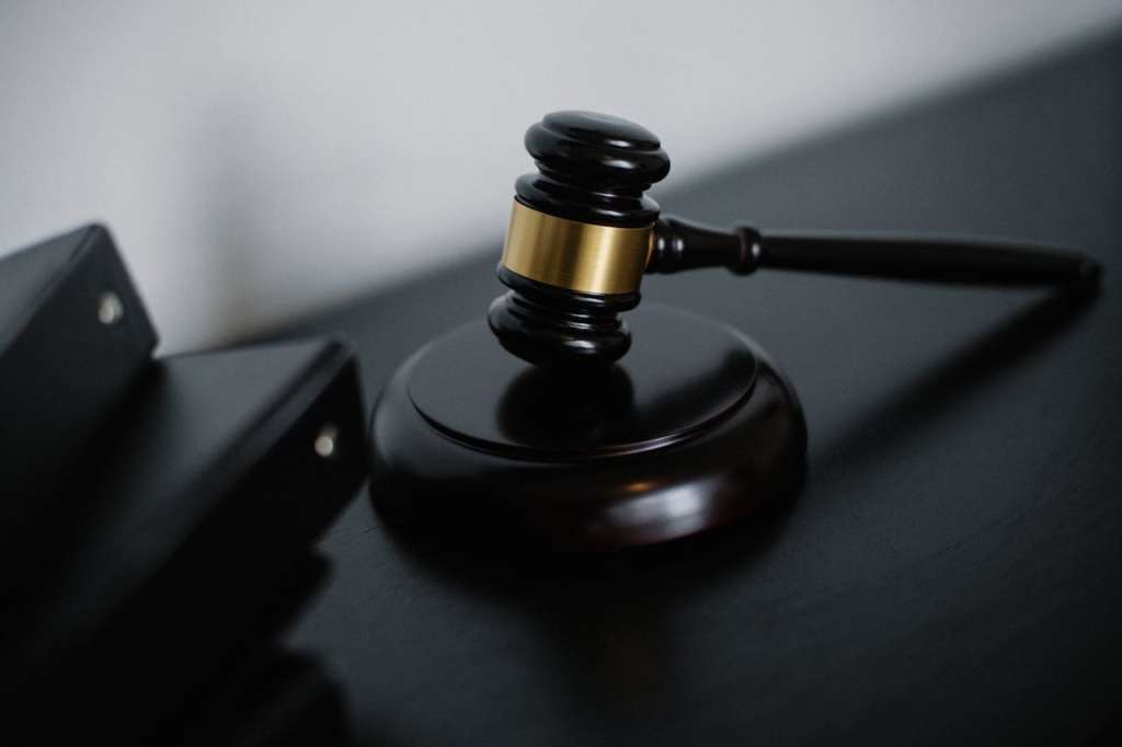 Photo by Sora Shimazaki: https://www.pexels.com/photo/close-up-photo-of-wooden-gavel-5668473/